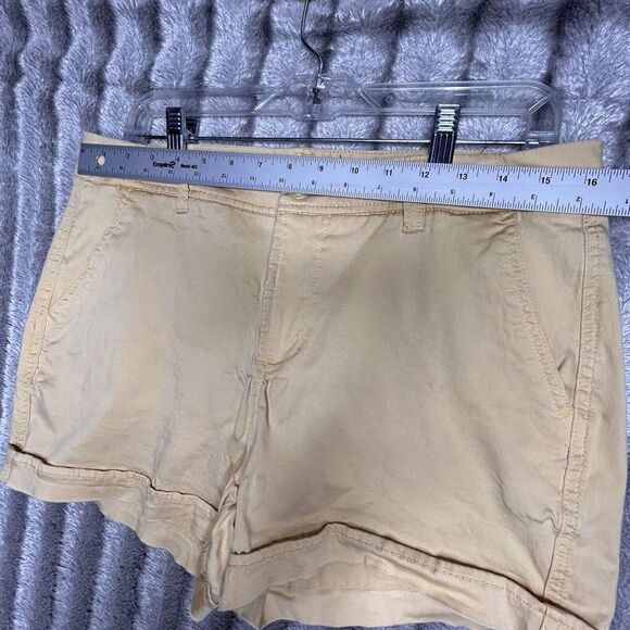 Liverpool Chino Shorts Mid Rise Women's Size 12 Yellow - Picture 5 of 6